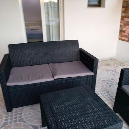 Spacious Apartment Near The Beach Sarandë Exterior foto